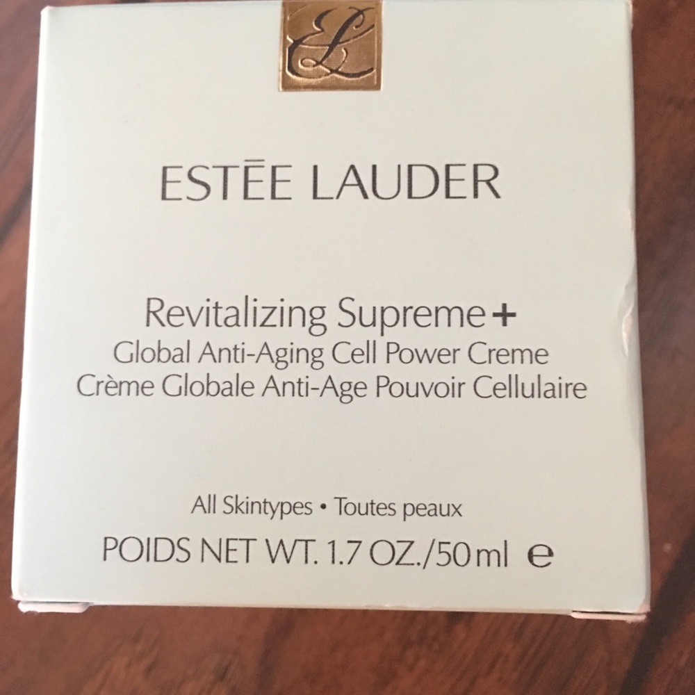 Estée Lauder anti-aging all skin type cream